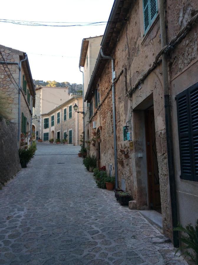 Filoses 18A Valldemossa  Luaran gambar