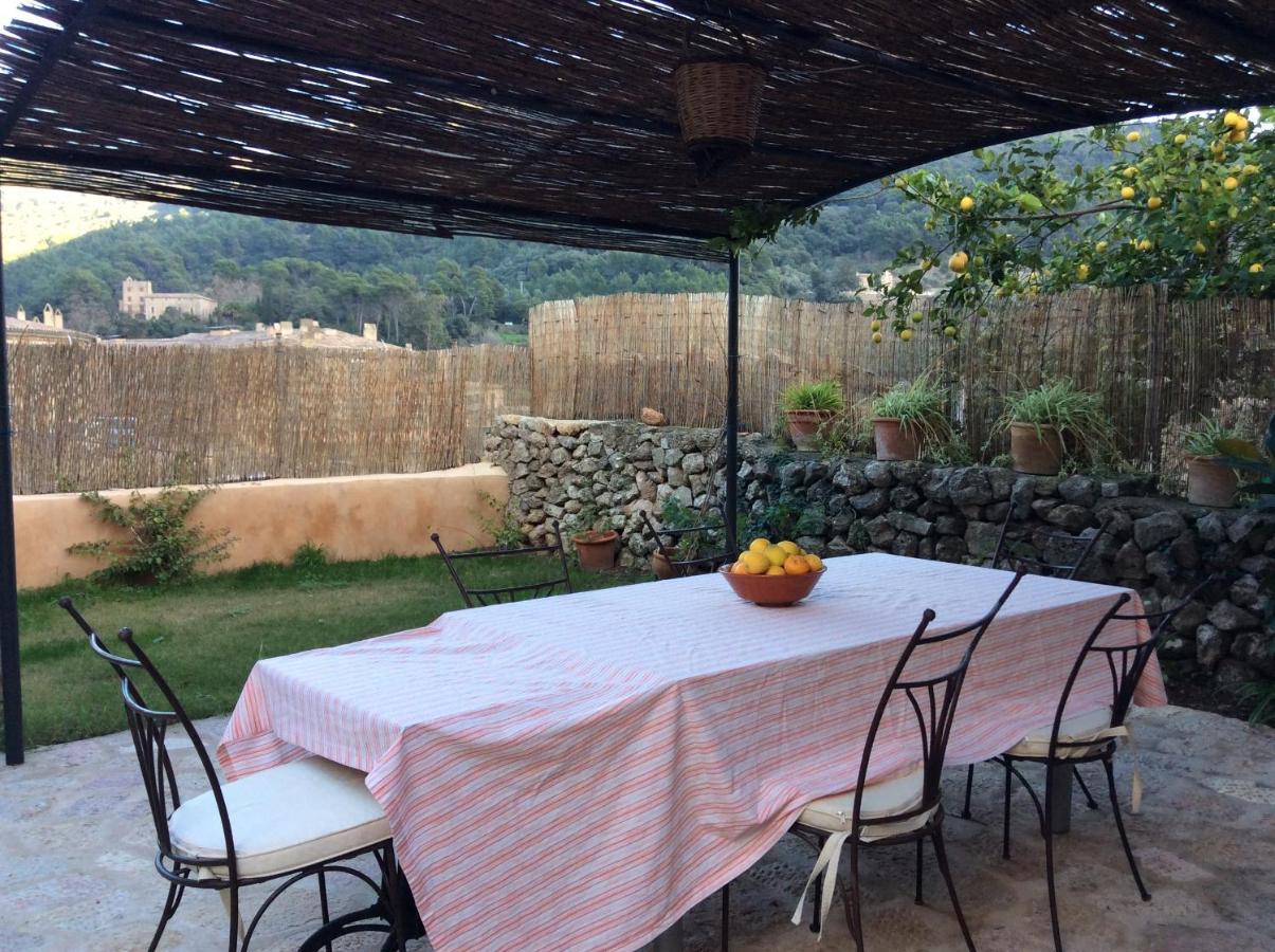 Filoses 18A Valldemossa  Luaran gambar
